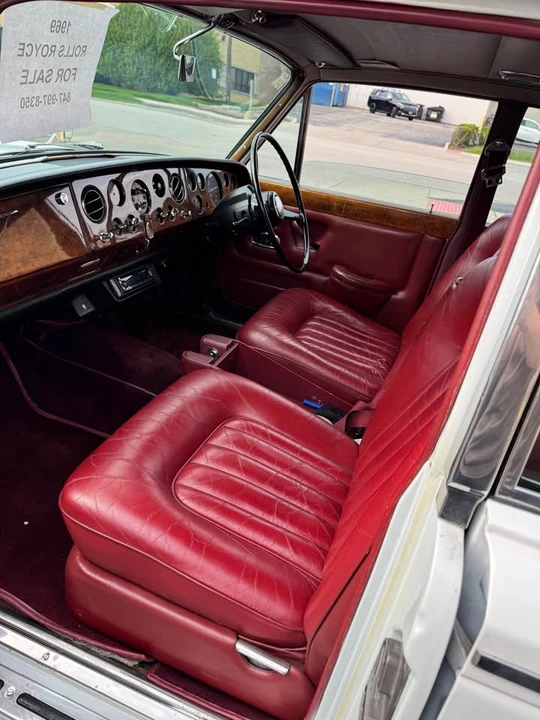 1969 Rolls-Royce Silver Shadow I - Image 6 of 8
