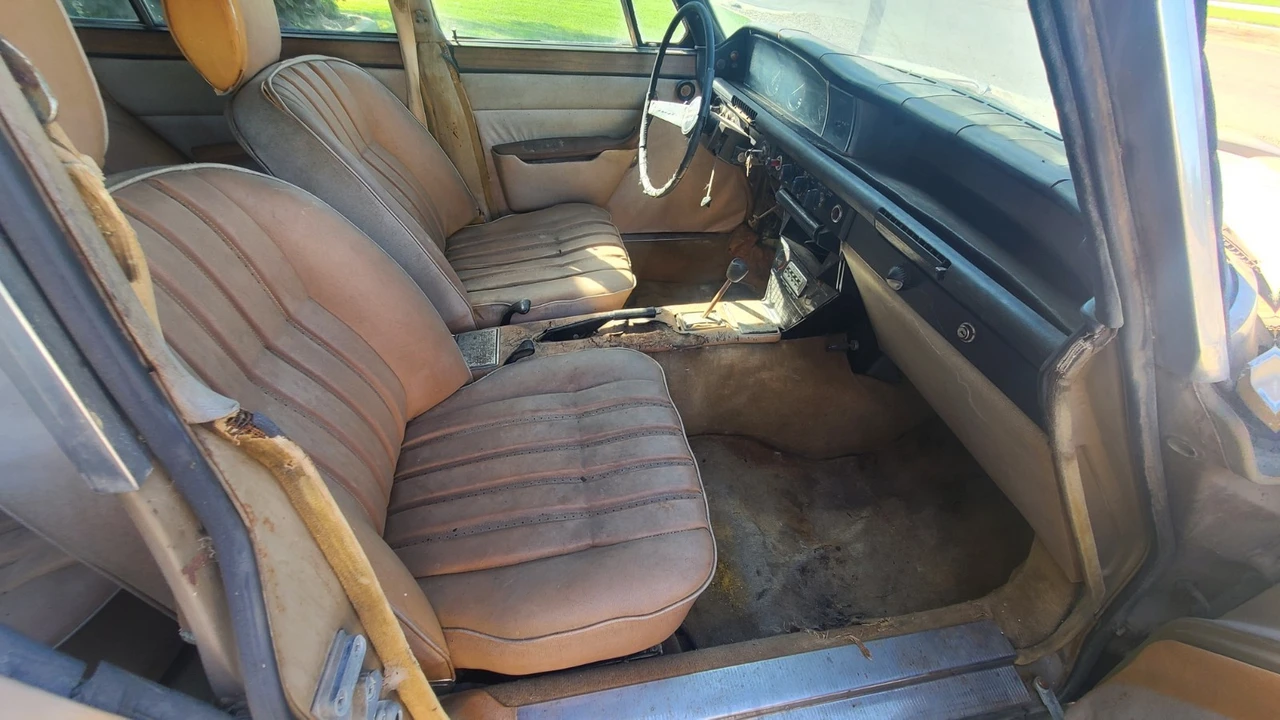 1969 Rover - Image 16 of 19