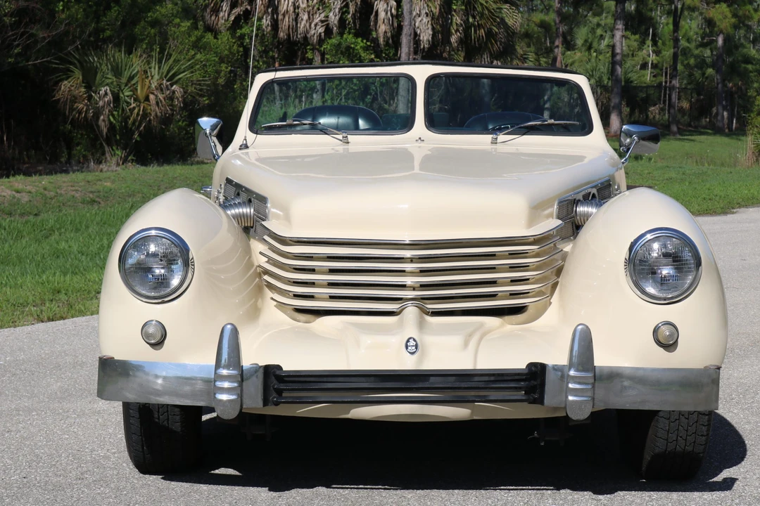 1969 Cord - Image 3 of 31