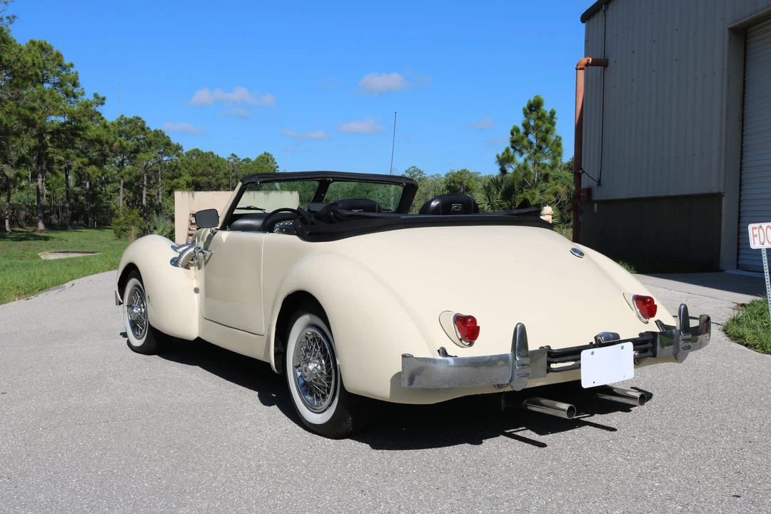1969 Cord - Image 6 of 31
