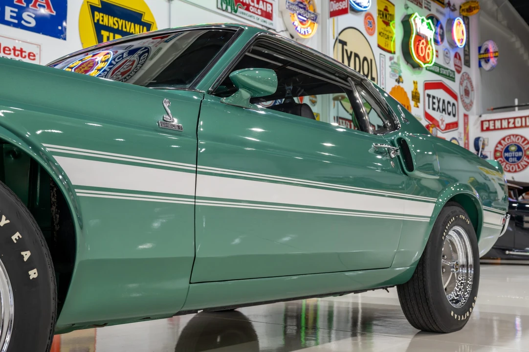 1969 Shelby GT350 - Image 22 of 31