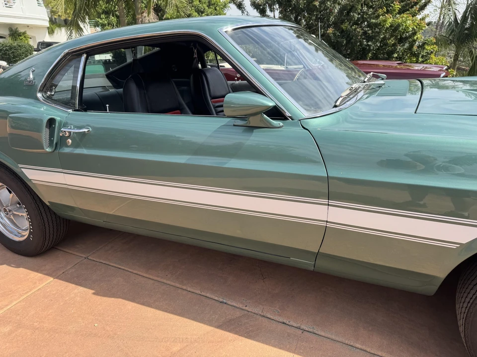 1969 Shelby GT350 - Image 15 of 31