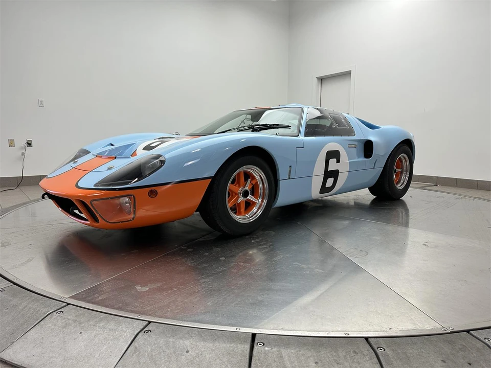 1969 Superformance - Image 5 of 28
