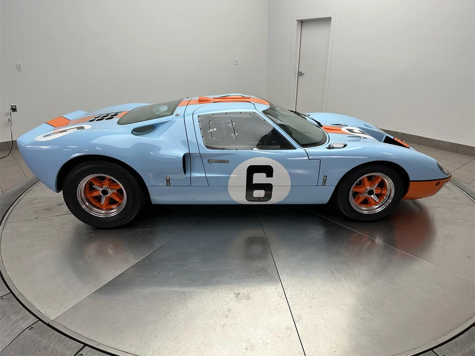 1969 Superformance - Image 14 of 28