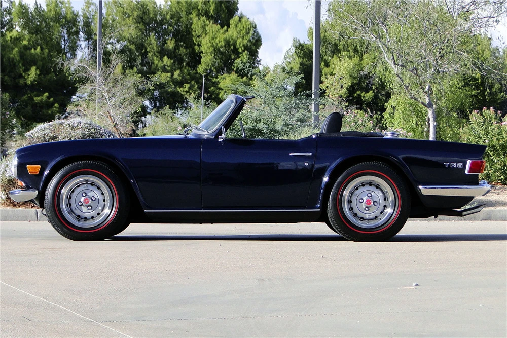 1969 Triumph TR6 (US-spec) - Image 5 of 5