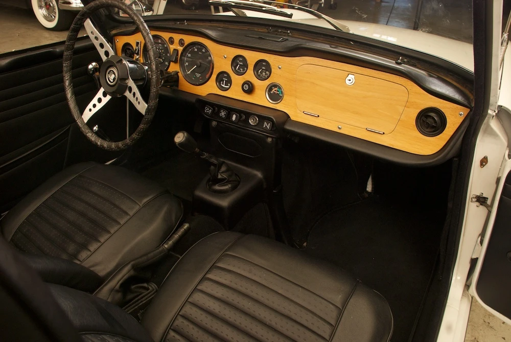 1969 Triumph TR6 (US-spec) - Image 4 of 4