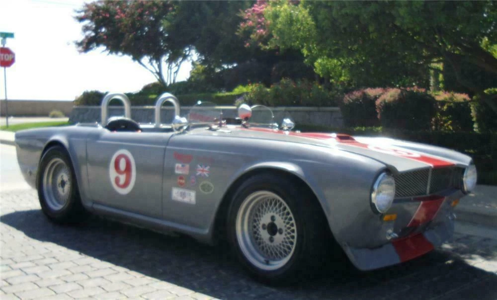 1969 Triumph TR6 (US-spec) - Image 2 of 4