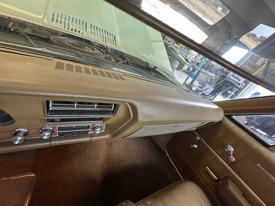 1969 Pontiac Tempest - Image 11 of 24