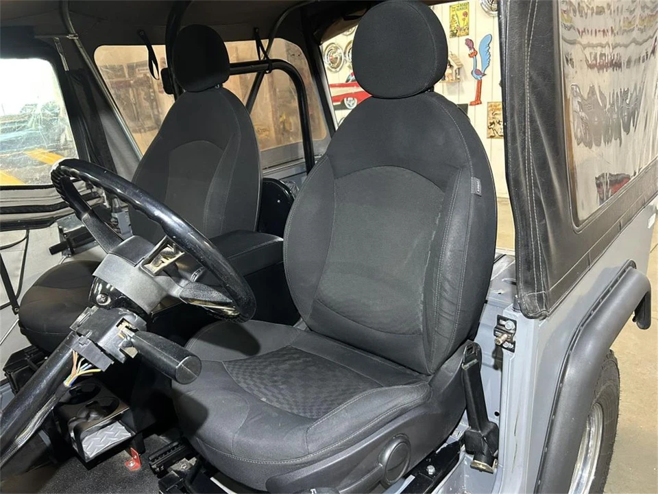 1969 Toyota J40 Land Cruiser - Image 31 of 31