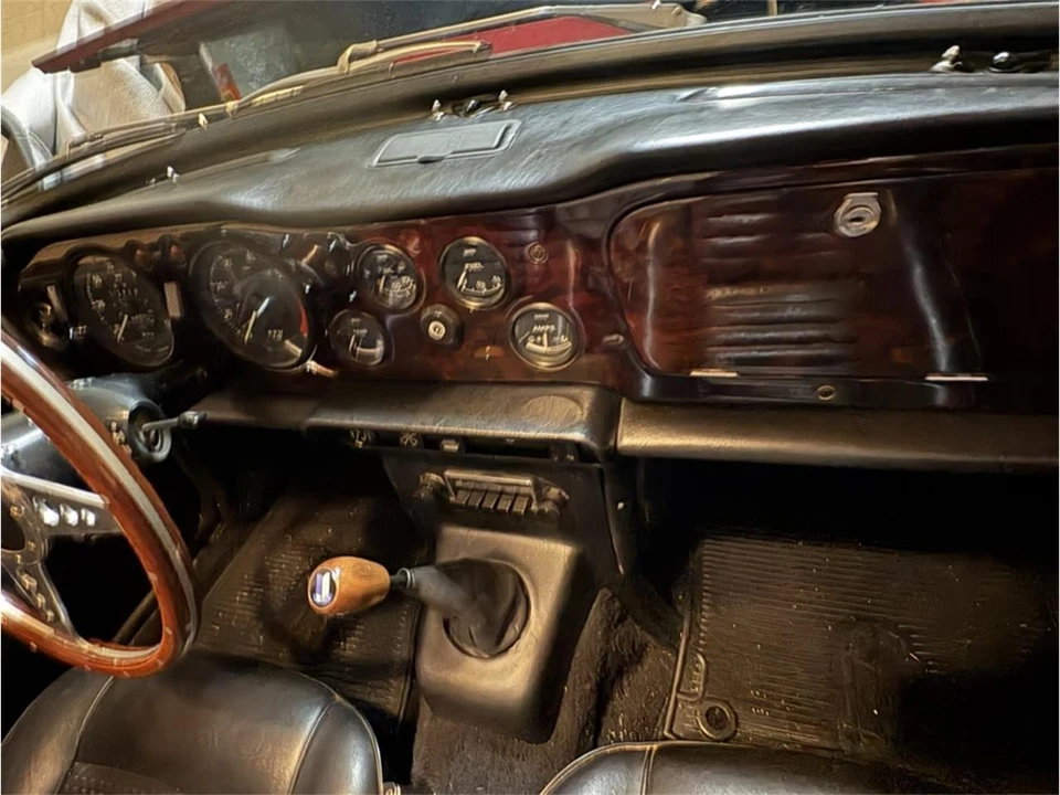1969 Triumph TR6 (US-spec) - Image 12 of 12