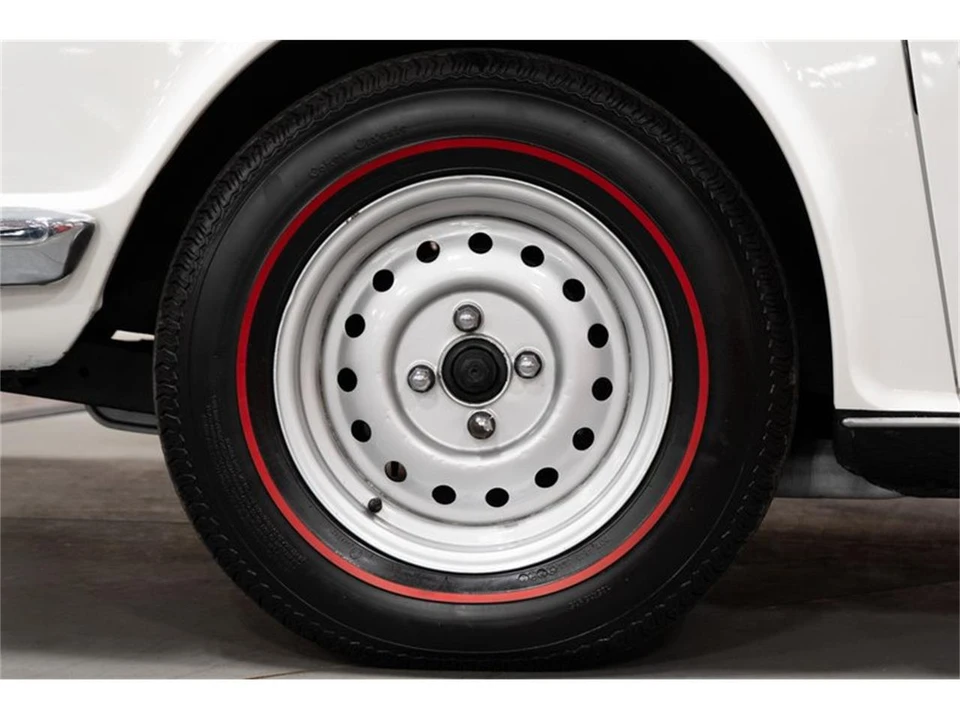 1969 Triumph TR6 (US-spec) - Image 9 of 22