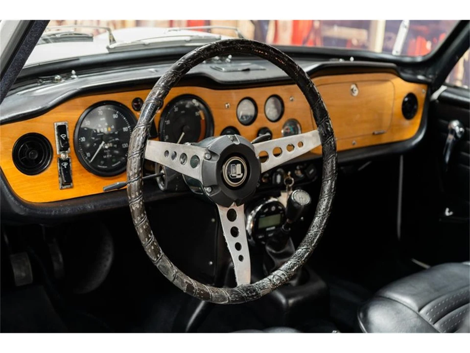 1969 Triumph TR6 (US-spec) - Image 13 of 22