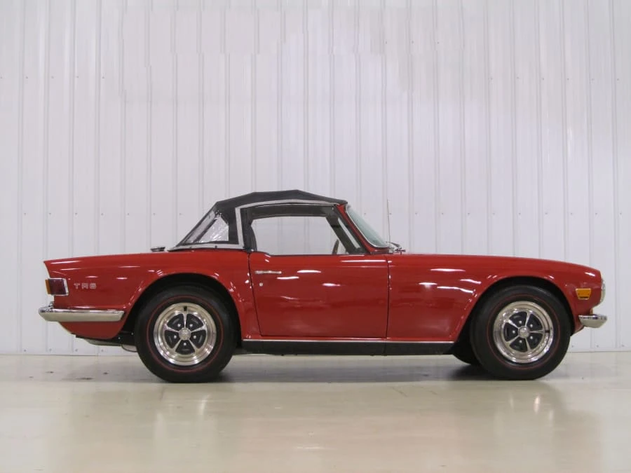 1969 Triumph TR6 (US-spec) - Image 5 of 5