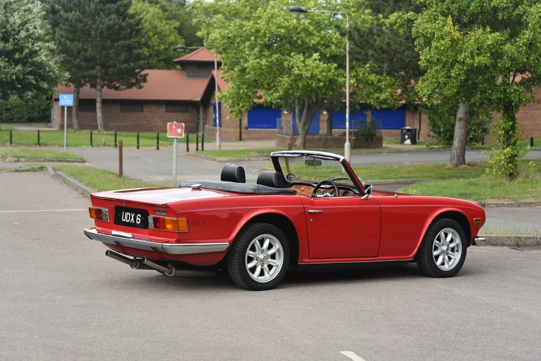 1969 Triumph TR6 CF Injected - Image 13 of 30