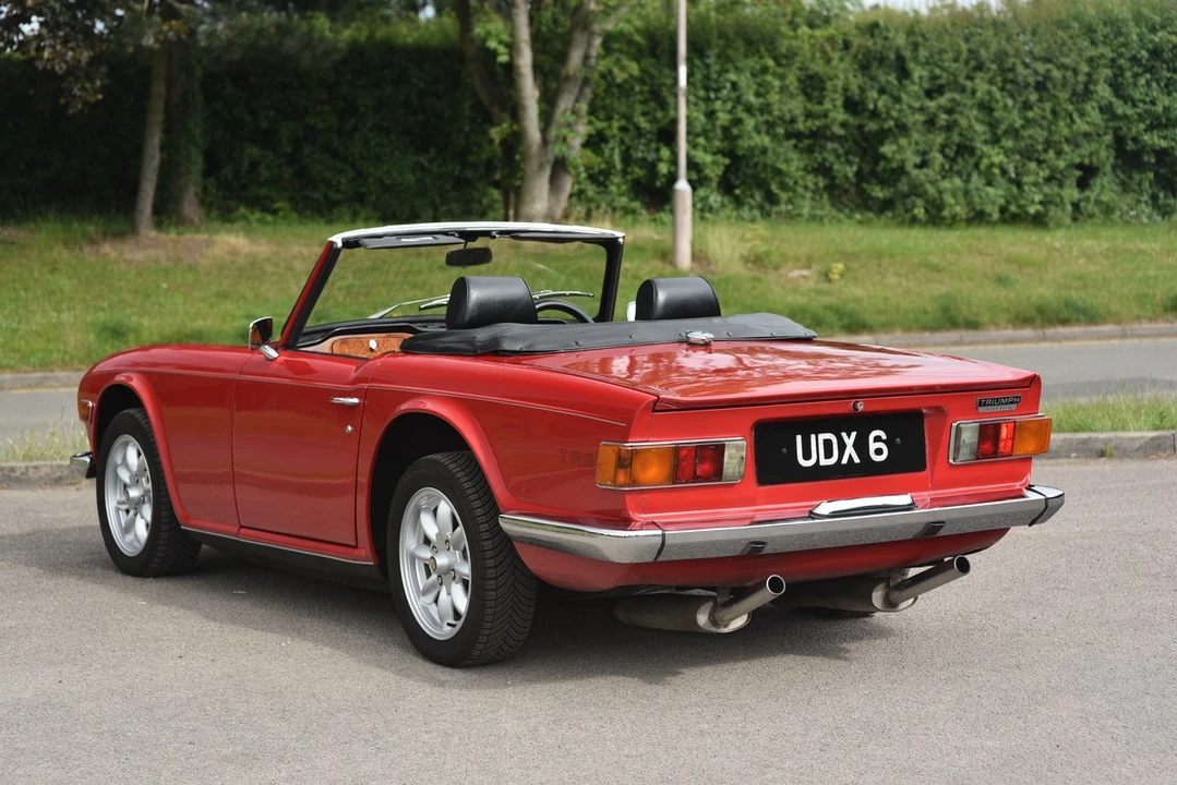 1969 Triumph TR6 CF Injected - Image 14 of 30