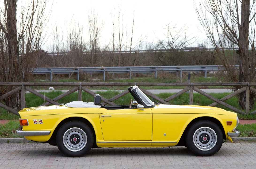 1969 Triumph TR6 CR/CC Carb - Image 5 of 5