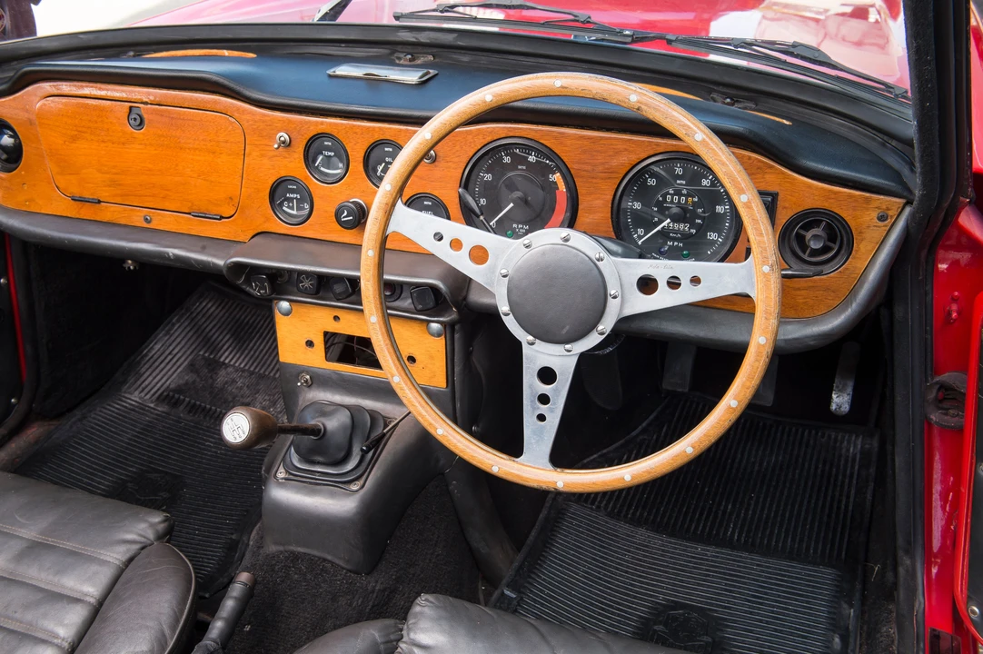 1969 Triumph TR6 CR/CC Carb - Image 3 of 10