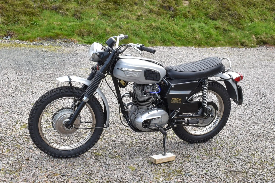 1969 Triumph Trophy - Image 10 of 30