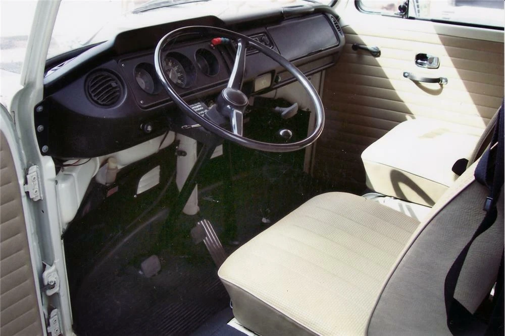 1969 Volkswagen Bay-Window Camper - Image 4 of 5
