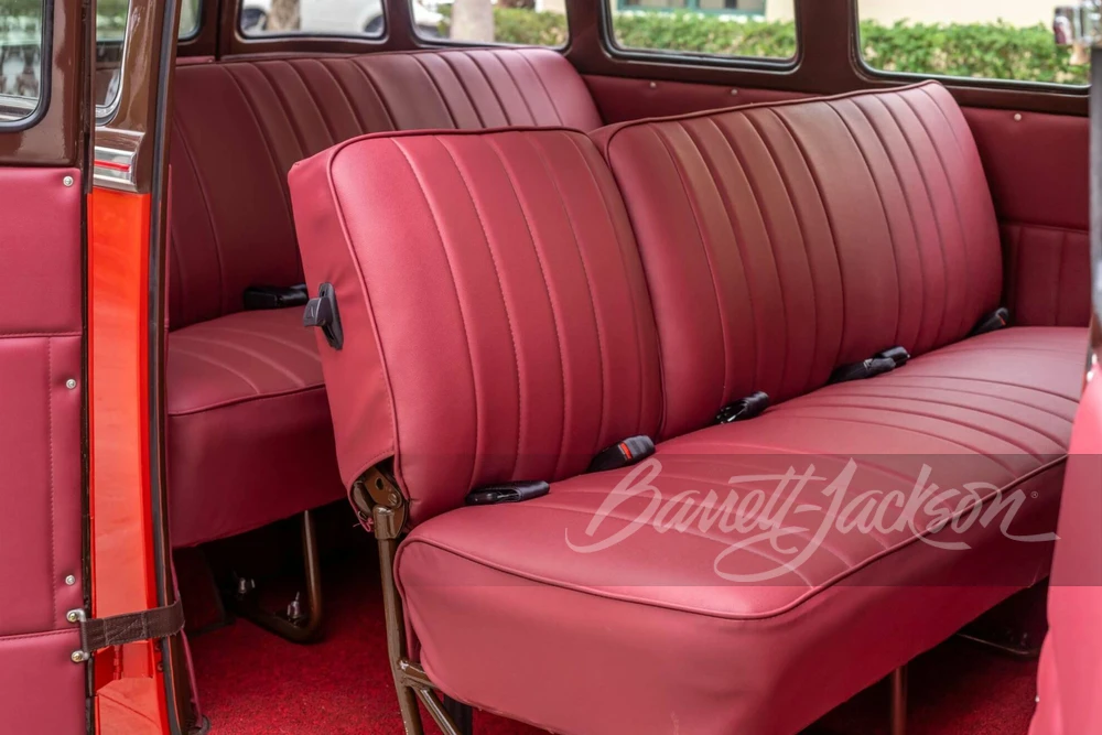 1969 Volkswagen Bay-Window Bus - Image 5 of 7