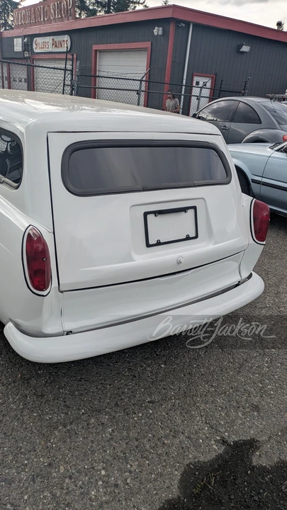 1969 Volkswagen Type 2 - Image 10 of 14