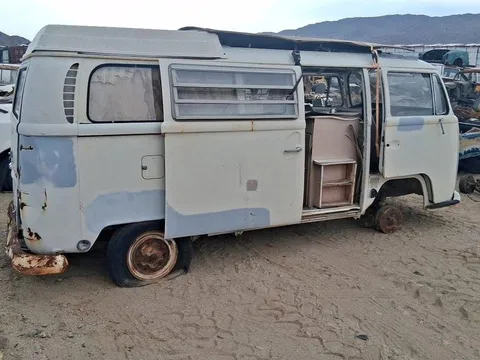 1969 Volkswagen Camper Bus