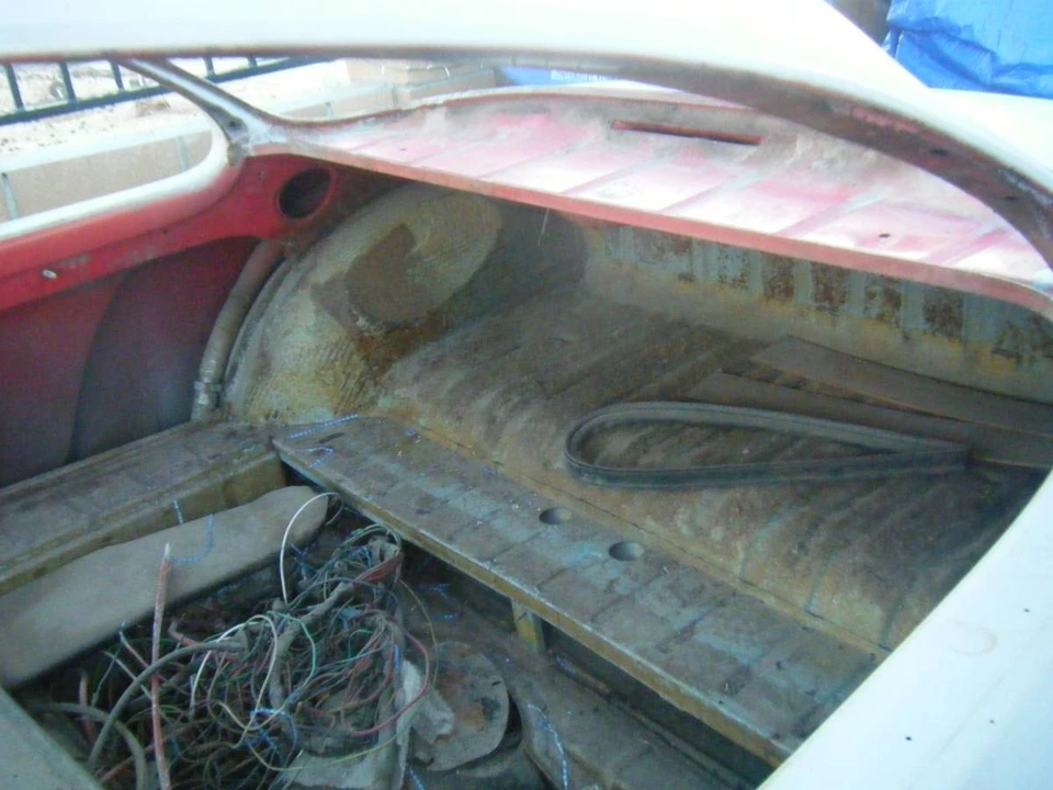 1969 Volkswagen Karmann Ghia Type 14 - Image 7 of 18
