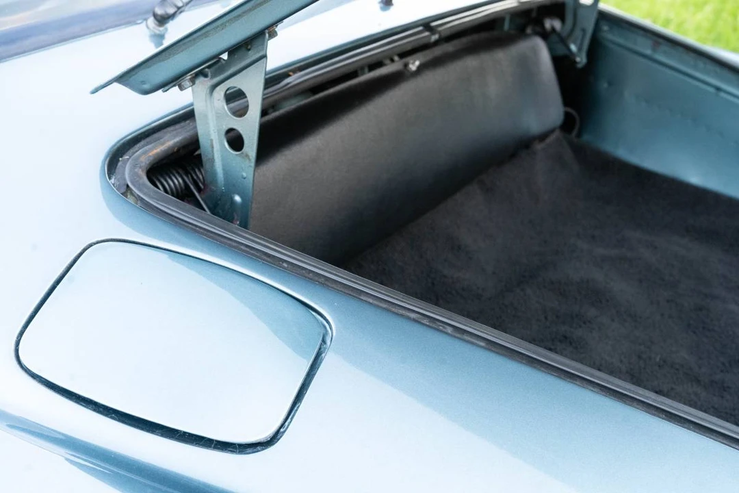 1969 Volkswagen Karmann Ghia - Image 7 of 20