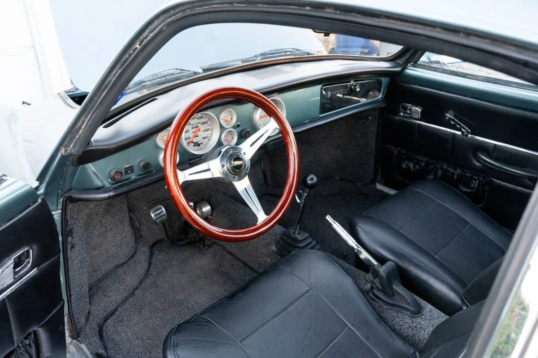 1969 Volkswagen Karmann Ghia - Image 9 of 20