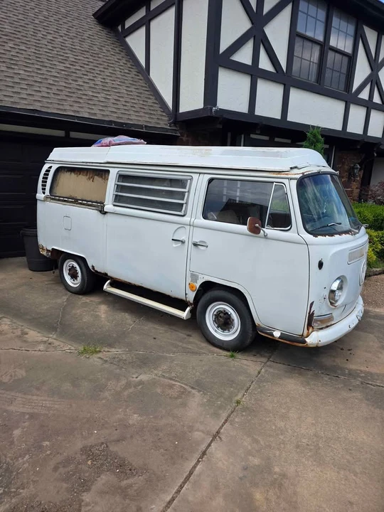 1969 Volkswagen Bay-Window Camper - Image 2 of 3