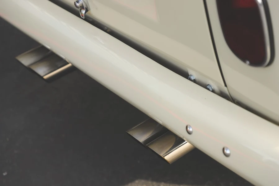 1969 Volkswagen Bay-Window Bus - Image 8 of 31