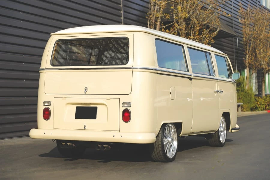 1969 Volkswagen Bay-Window Bus - Image 3 of 31