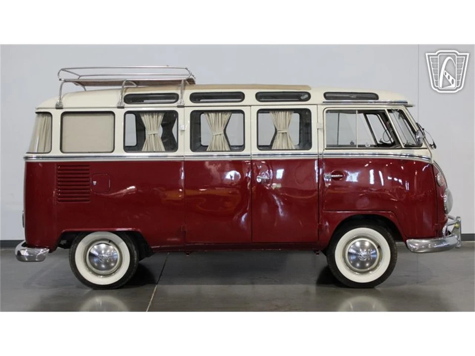 1969 Volkswagen Bay-Window Bus - Image 27 of 31