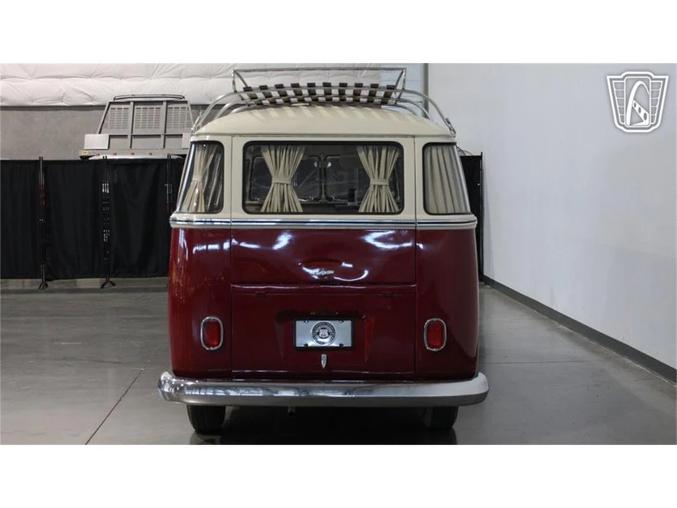 1969 Volkswagen Bay-Window Bus - Image 29 of 31