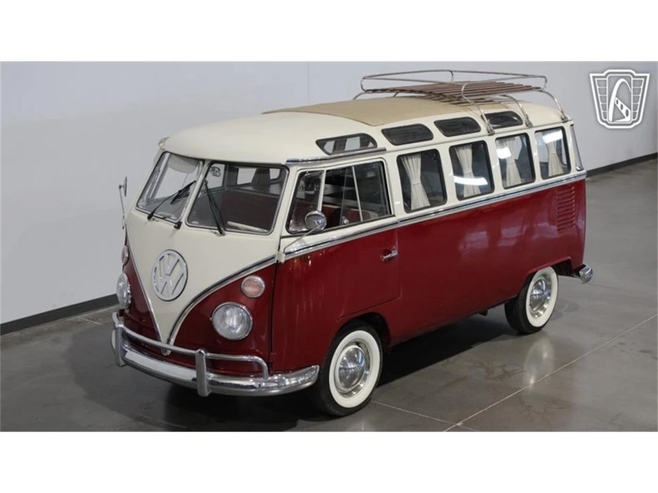 1969 Volkswagen Bay-Window Bus - Image 24 of 31