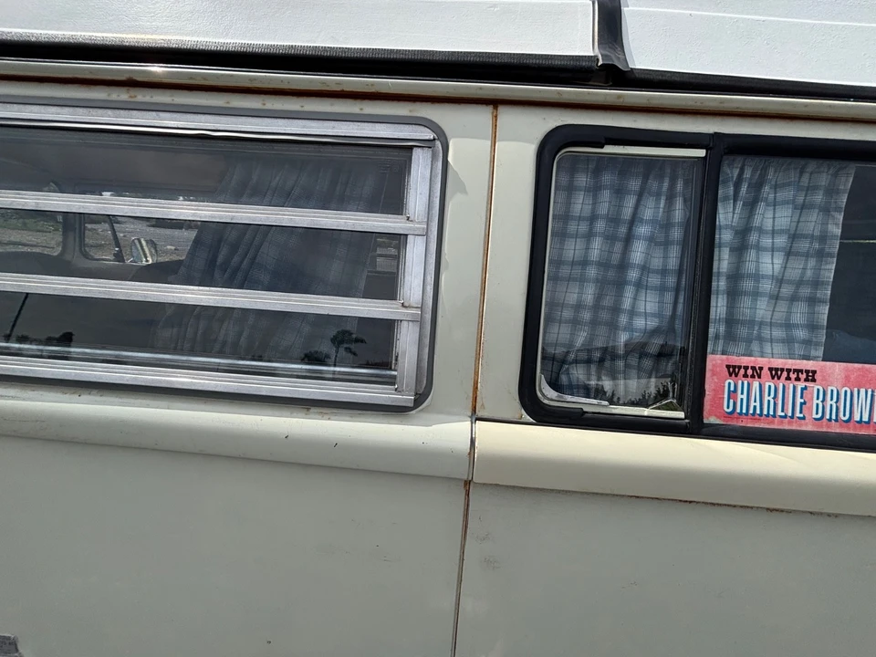 1969 Volkswagen Bay-Window Camper - Image 15 of 21