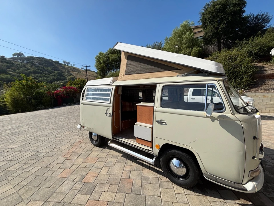 1969 Volkswagen Bay-Window Camper - Image 19 of 21