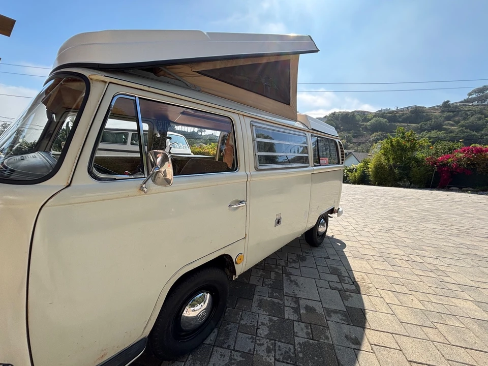 1969 Volkswagen Bay-Window Camper - Image 20 of 21