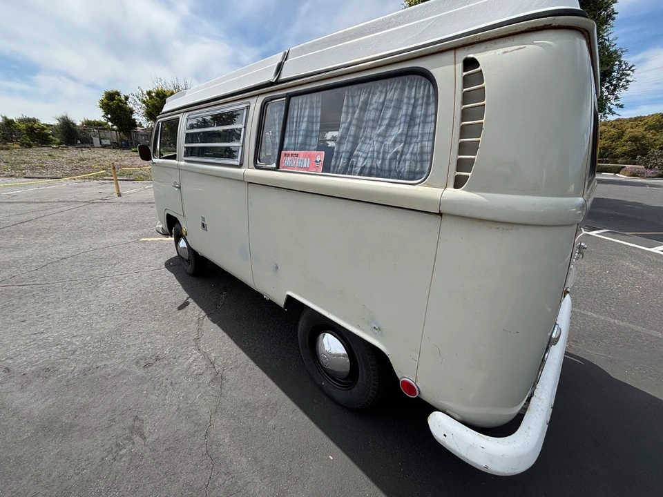 1969 Volkswagen Bay-Window Camper - Image 17 of 21