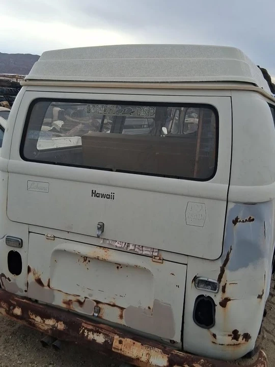 1969 Volkswagen Bay-Window Camper - Image 8 of 16