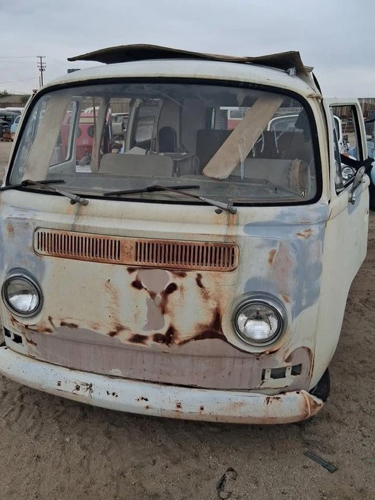 1969 Volkswagen Bay-Window Camper - Image 7 of 16