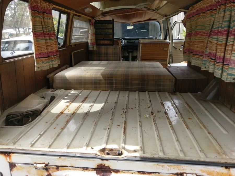1969 Volkswagen Bay-Window Camper - Image 7 of 10