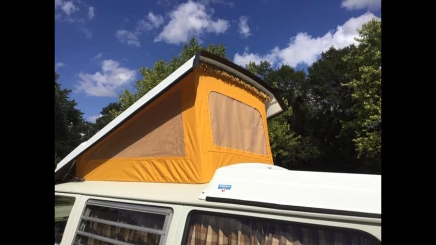 1969 Volkswagen Bay-Window Camper - Image 3 of 12