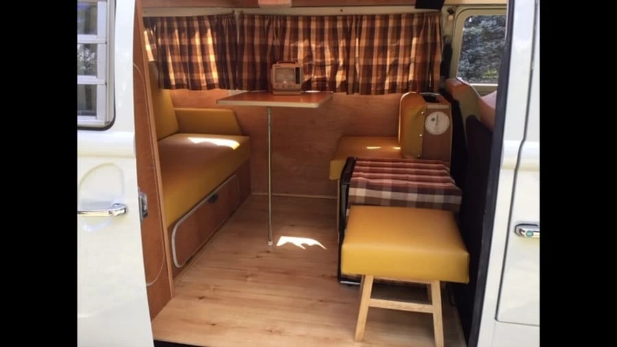 1969 Volkswagen Bay-Window Camper - Image 4 of 12