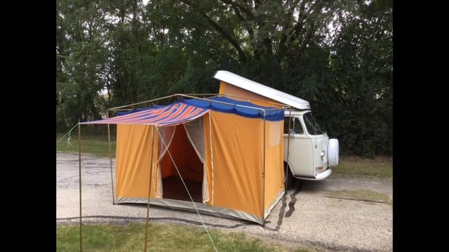 1969 Volkswagen Bay-Window Camper - Image 11 of 12