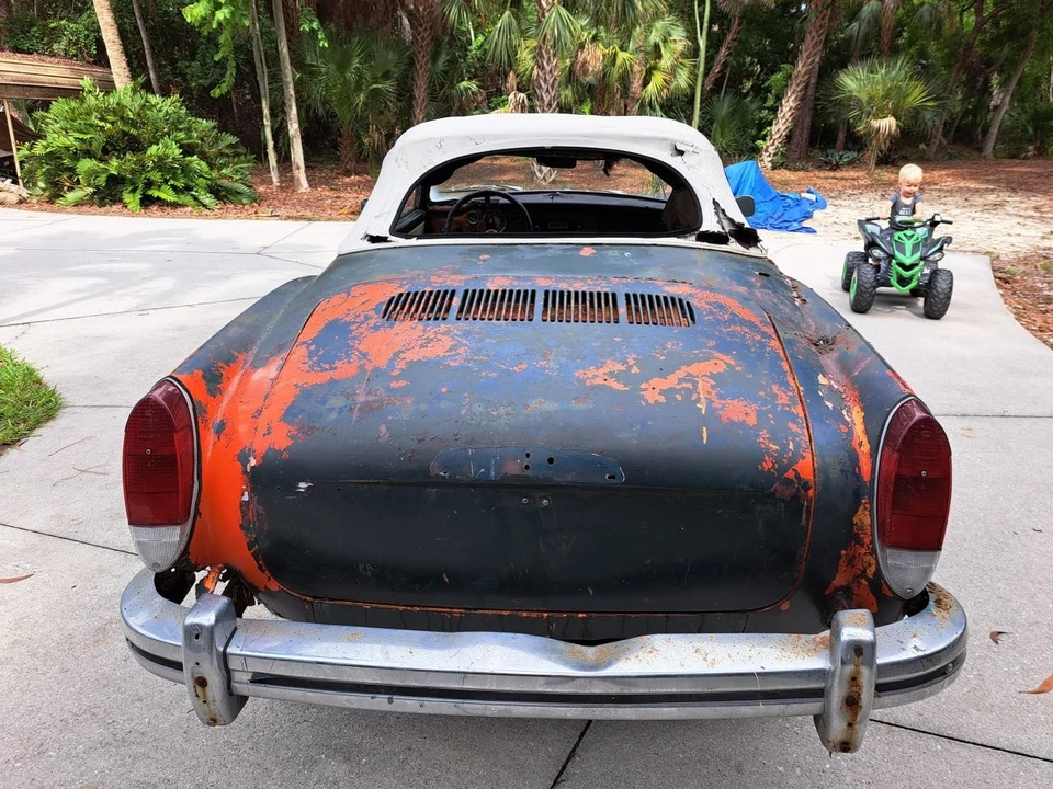 1969 Volkswagen Karmann Ghia Type 14 - Image 6 of 21