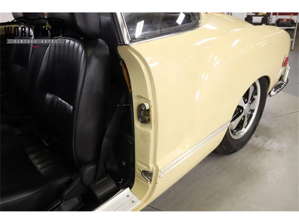 1969 Volkswagen Karmann Ghia Type 14 - Image 28 of 31