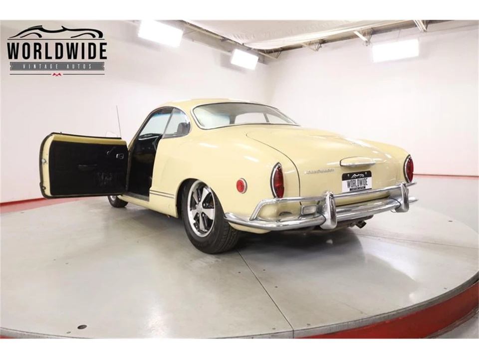1969 Volkswagen Karmann Ghia Type 14 - Image 26 of 31