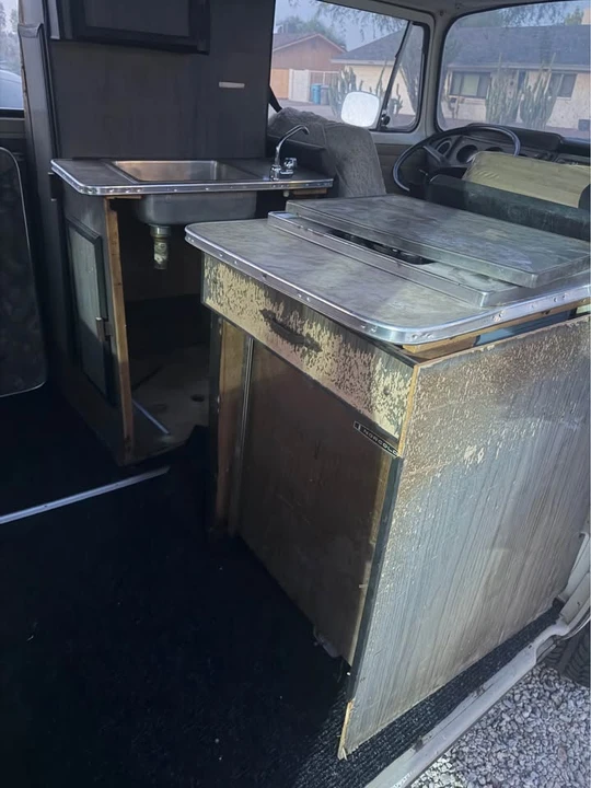 1969 Volkswagen Bay-Window Camper - Image 10 of 14