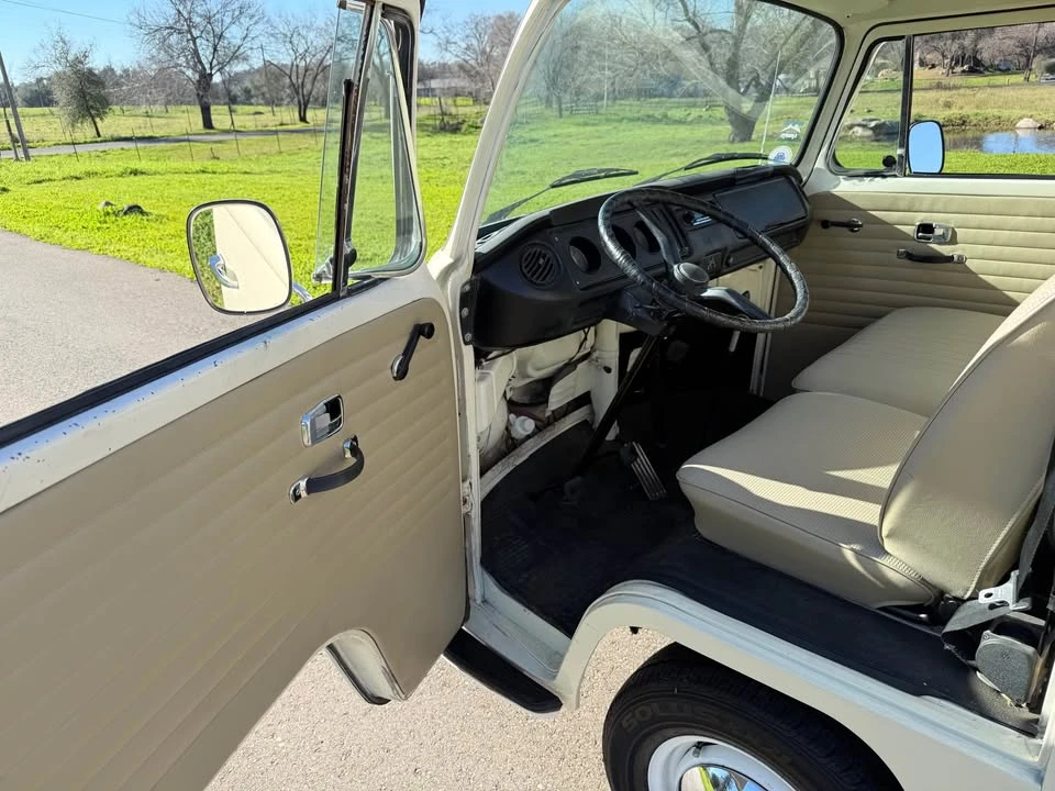 1969 Volkswagen Bay-Window Pickup - Image 14 of 17